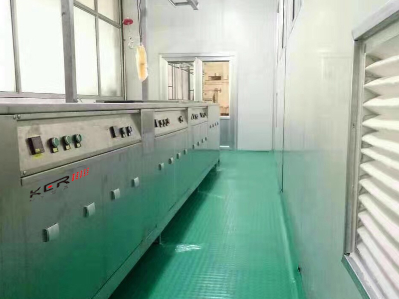 多槽手動超聲波清(qīng)洗機