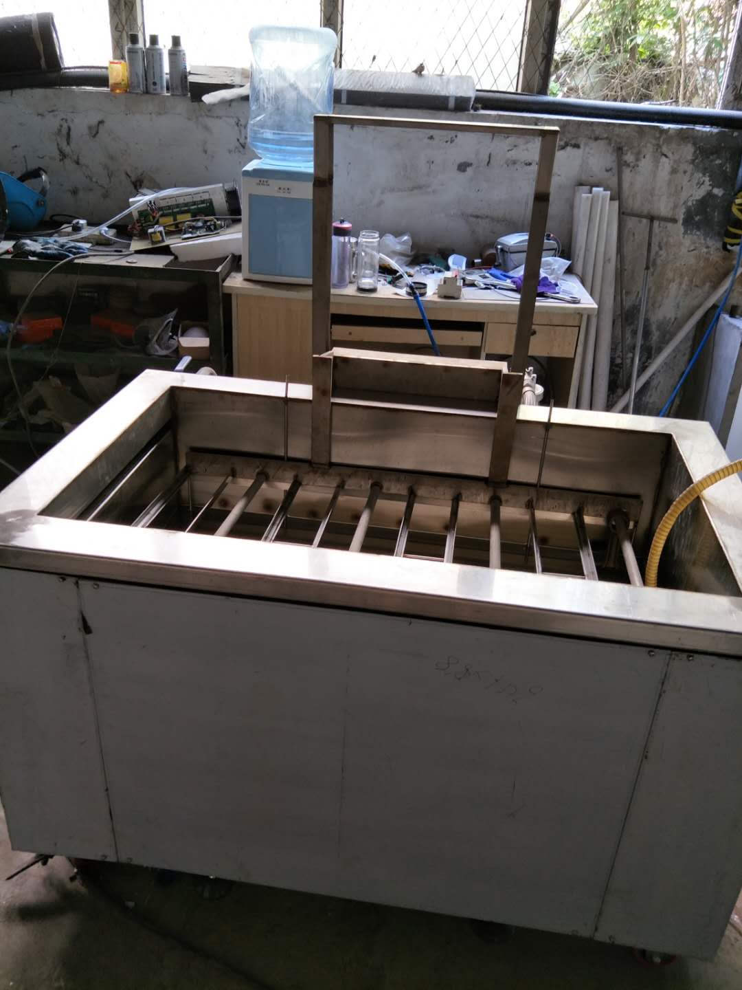 各（gè）行各業廣為接納的產品——超（chāo）聲波清洗機